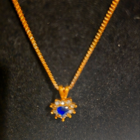18kgp sapphire heart with diamonds Fashion Necklace - Picture 1 of 10